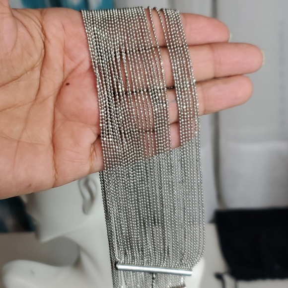 Express silver string chains Necklace - Picture 4 of 7